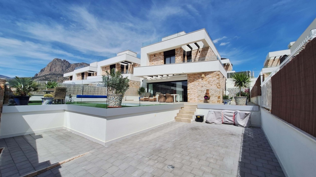 3 bed villa in Finestrat