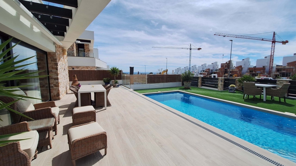 3 bed villa in Finestrat
