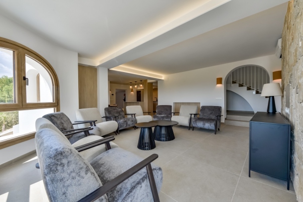 5 bed villa in Altea