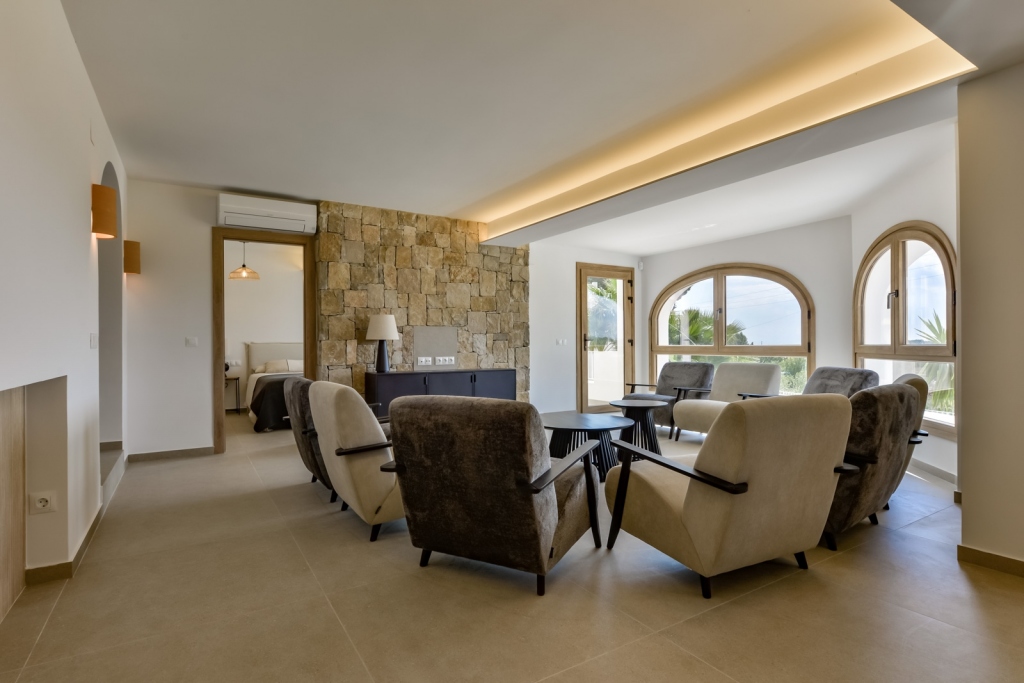 5 bed villa in Altea