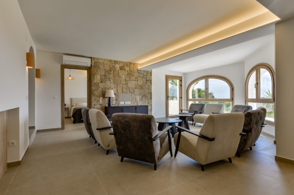 5 bed villa in Altea