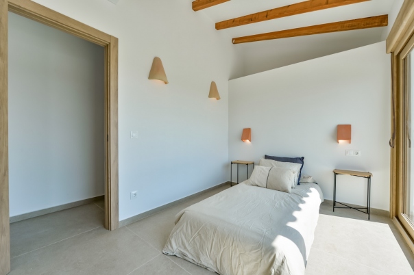 5 bed villa in Altea