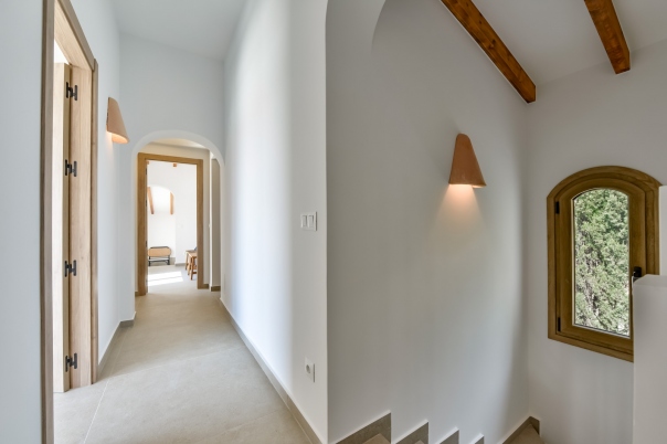 5 bed villa in Altea