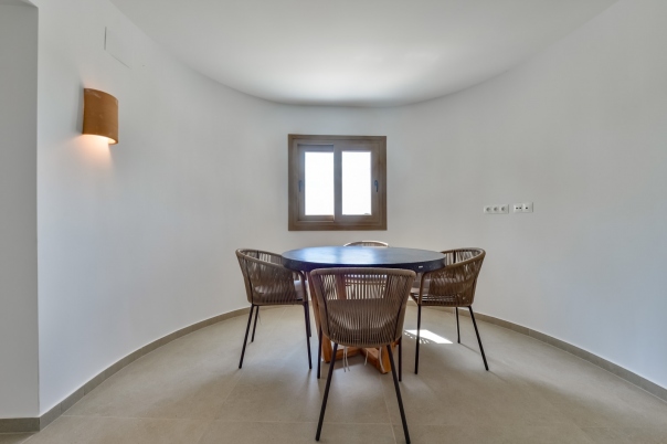 5 bed villa in Altea