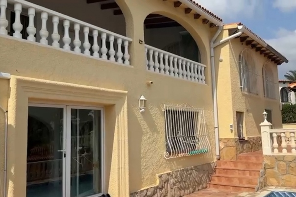 4 bed casa / chalet in Calpe / Calp