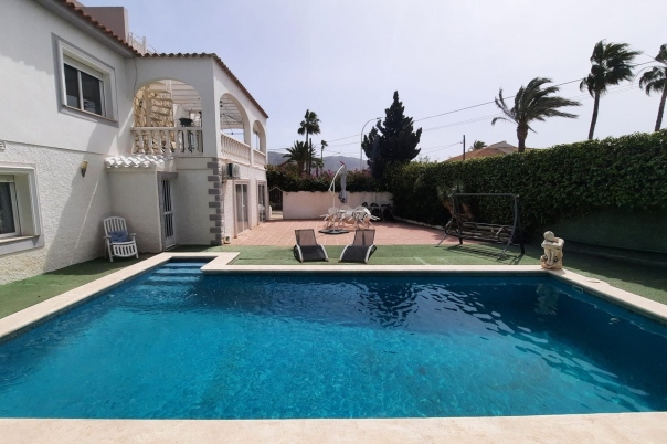 5 bed villa in Alfàs del Pi (l')