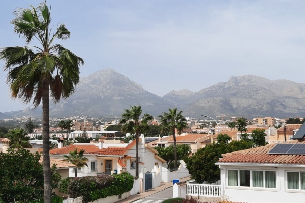5 bed villa in Alfàs del Pi (l')