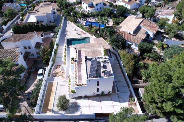 5 bed villa de lujo in Moraira