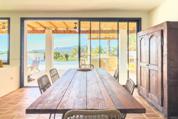 5 bed villa de lujo in Moraira