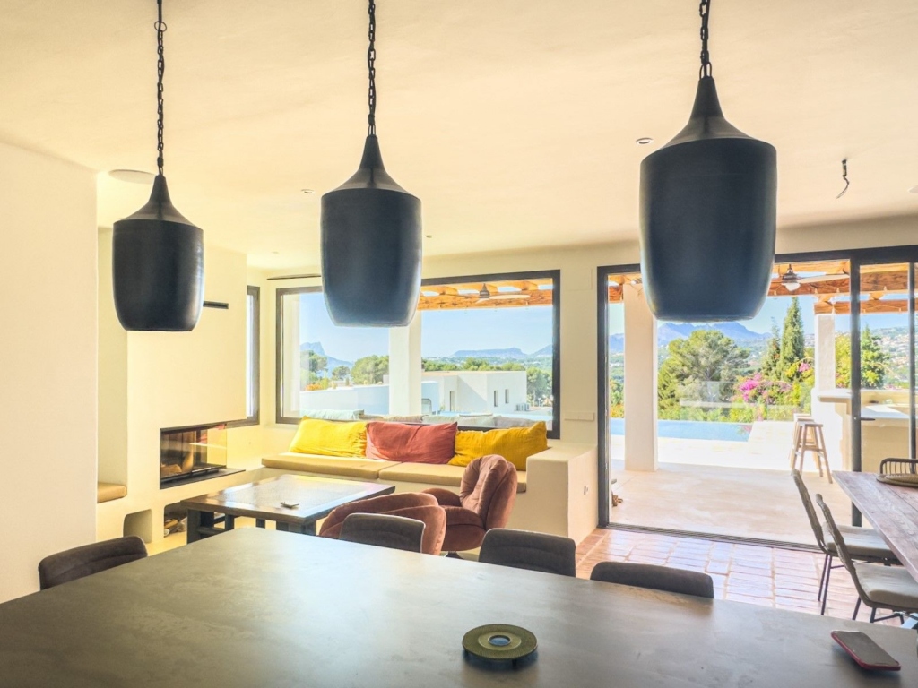 5 bed villa de lujo in Moraira