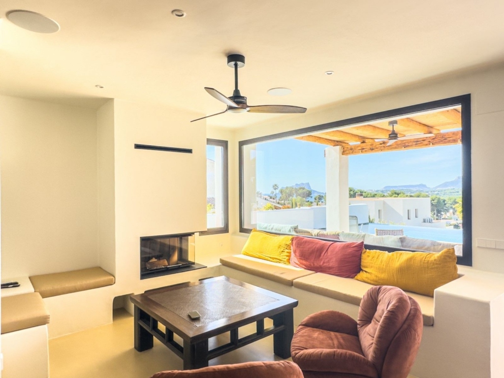5 bed villa de lujo in Moraira