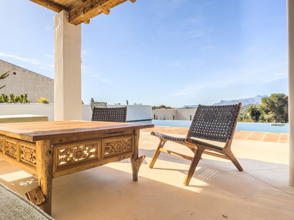 5 bed villa de lujo in Moraira
