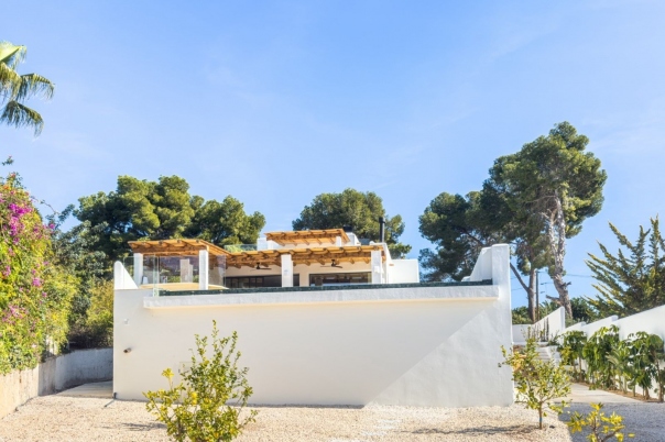 5 bed villa de lujo in Moraira