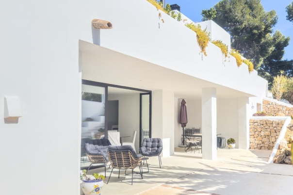 5 bed villa de lujo in Moraira