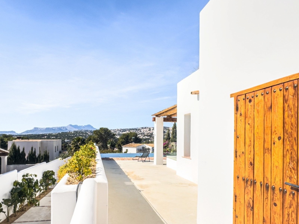 5 bed villa de lujo in Moraira