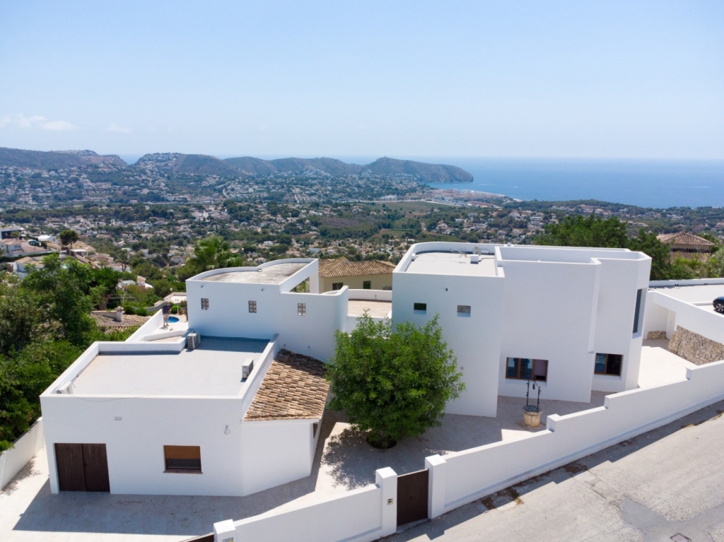5 bed villa in Moraira