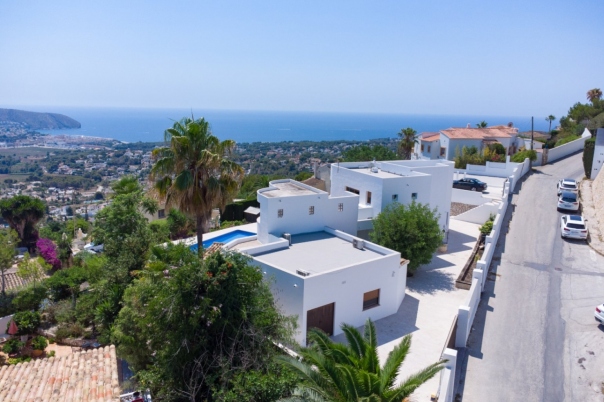 5 bed villa in Moraira