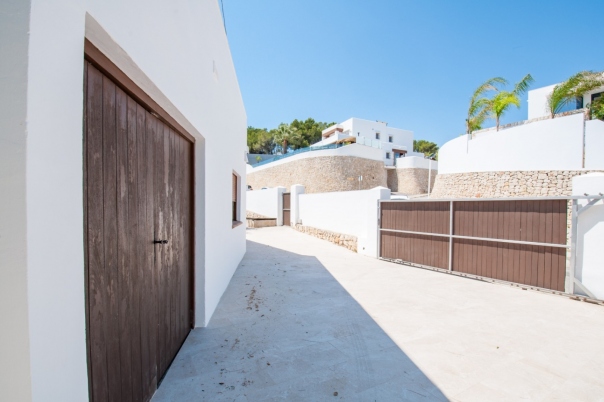 5 bed villa in Moraira
