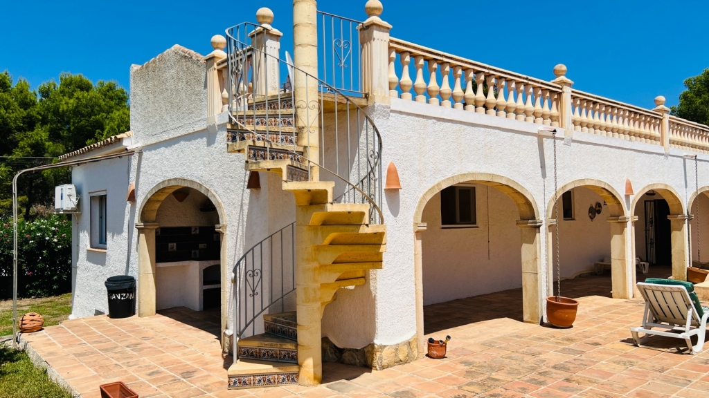 2 bed villa in Moraira