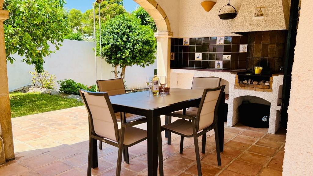 2 bed villa in Moraira