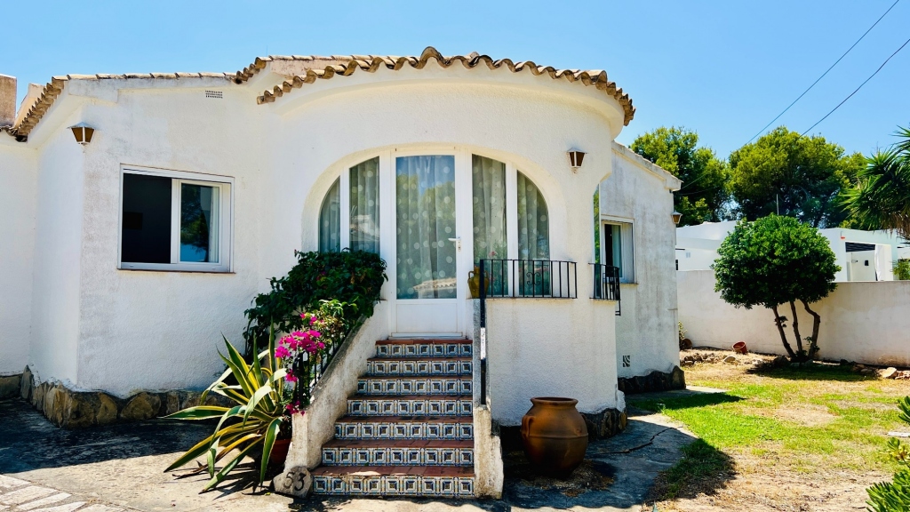 2 bed villa in Moraira