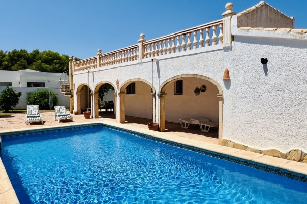 2 bed villa in Moraira