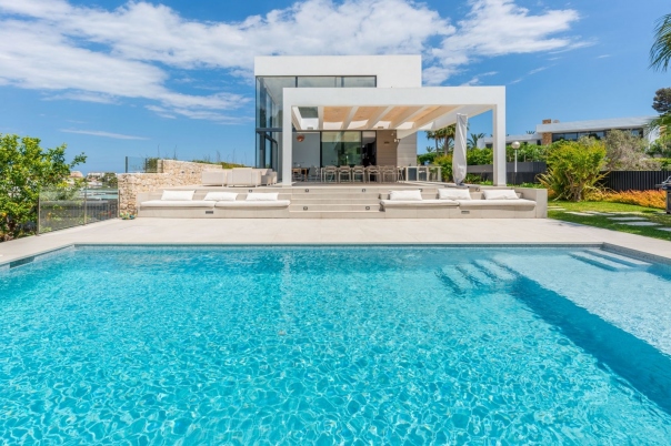 5 bed villa in Jávea