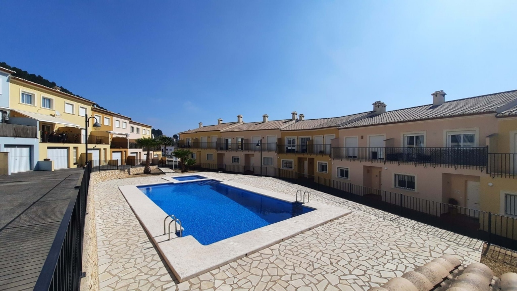 4 bed townhouse in Murla
