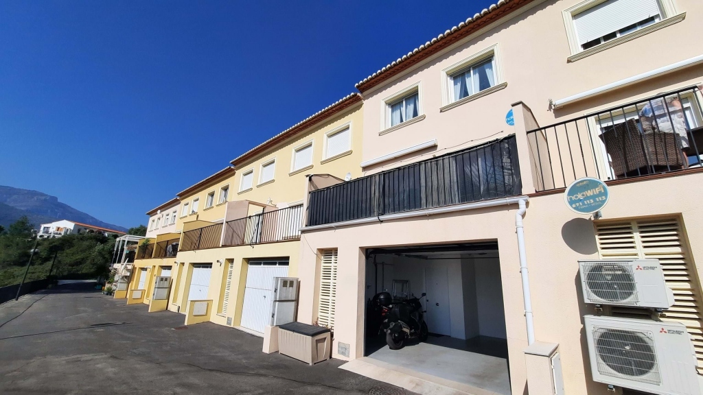4 bed townhouse in Murla