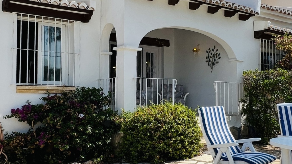 2 bed villa in Moraira