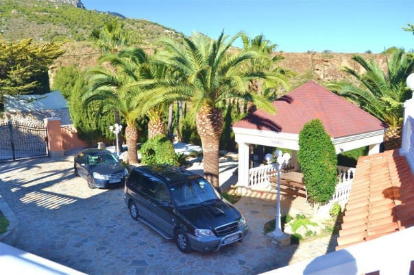 5 bed casa / chalet in Calpe / Calp