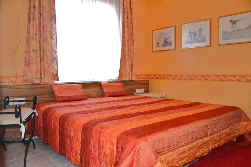 5 bed casa / chalet in Calpe / Calp