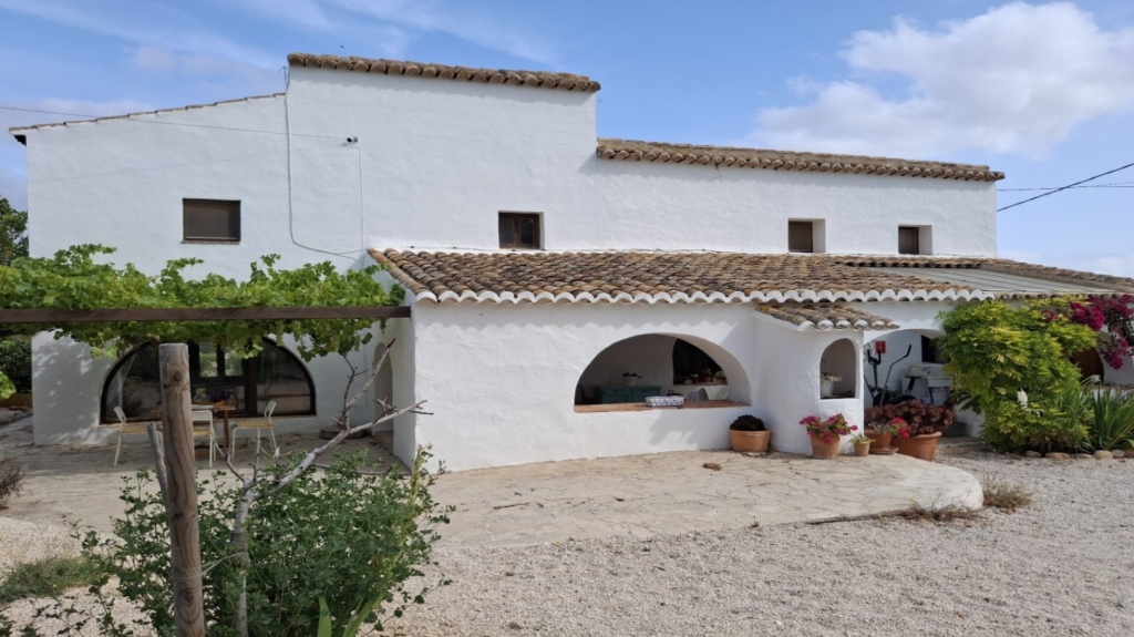 4 bed finca in Benitachell