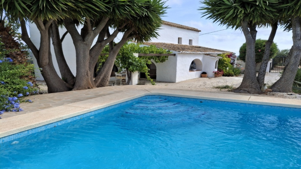 4 bed finca in Benitachell