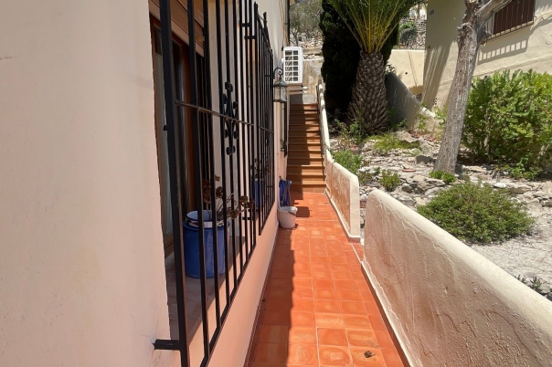 2 bed apartment in Teulada