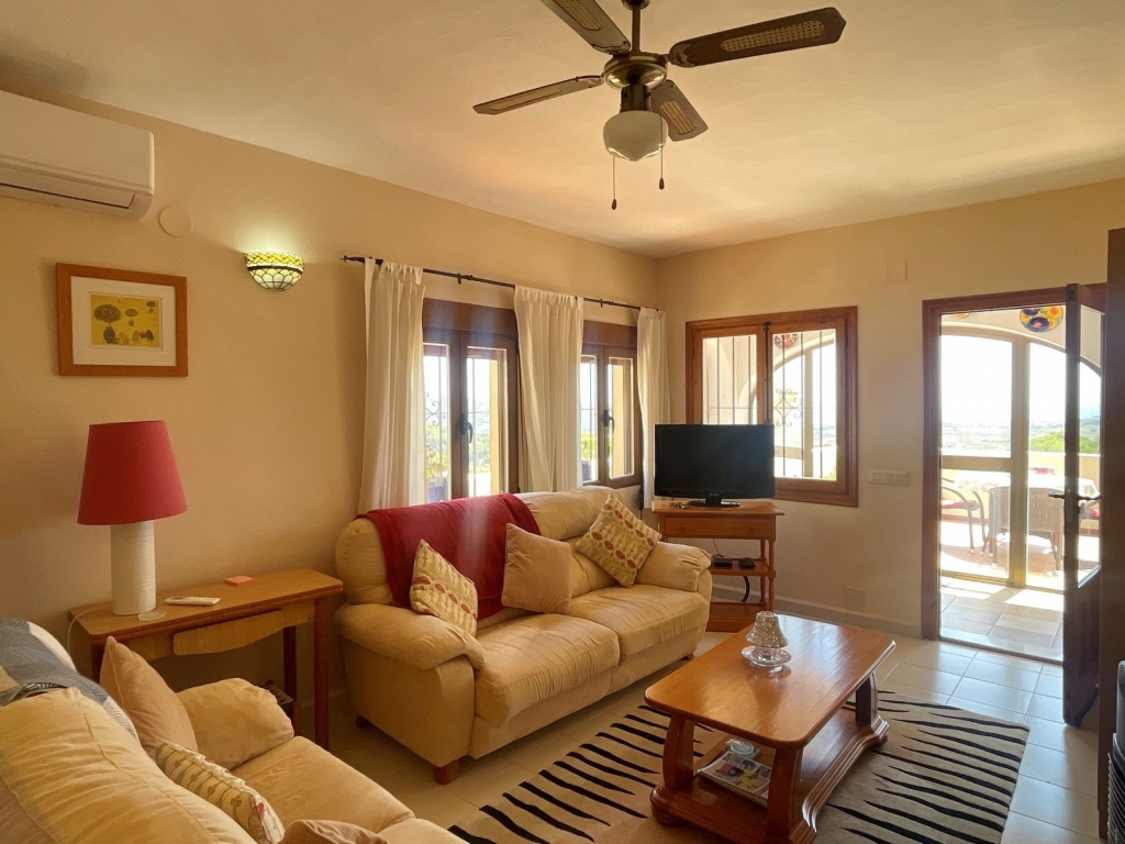 2 bed apartment in Teulada