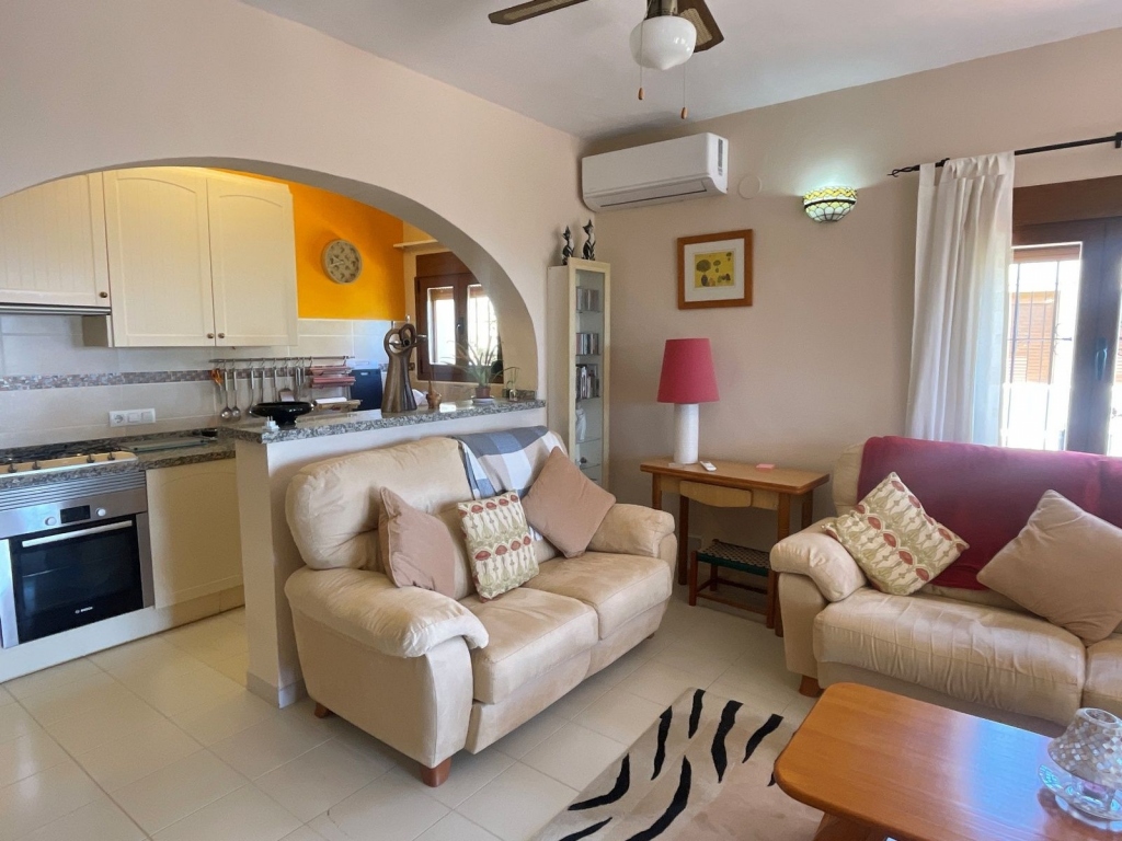 2 bed apartment in Teulada