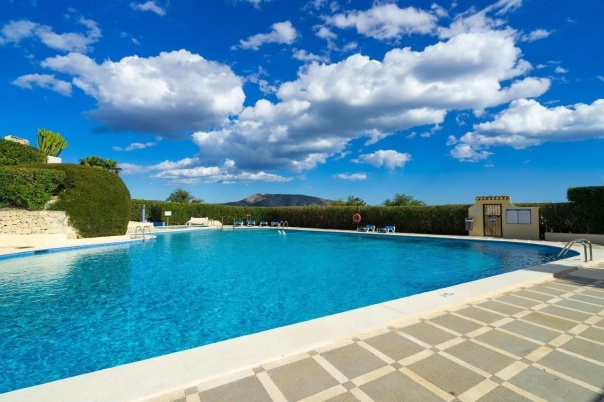 2 bed apartment in Teulada