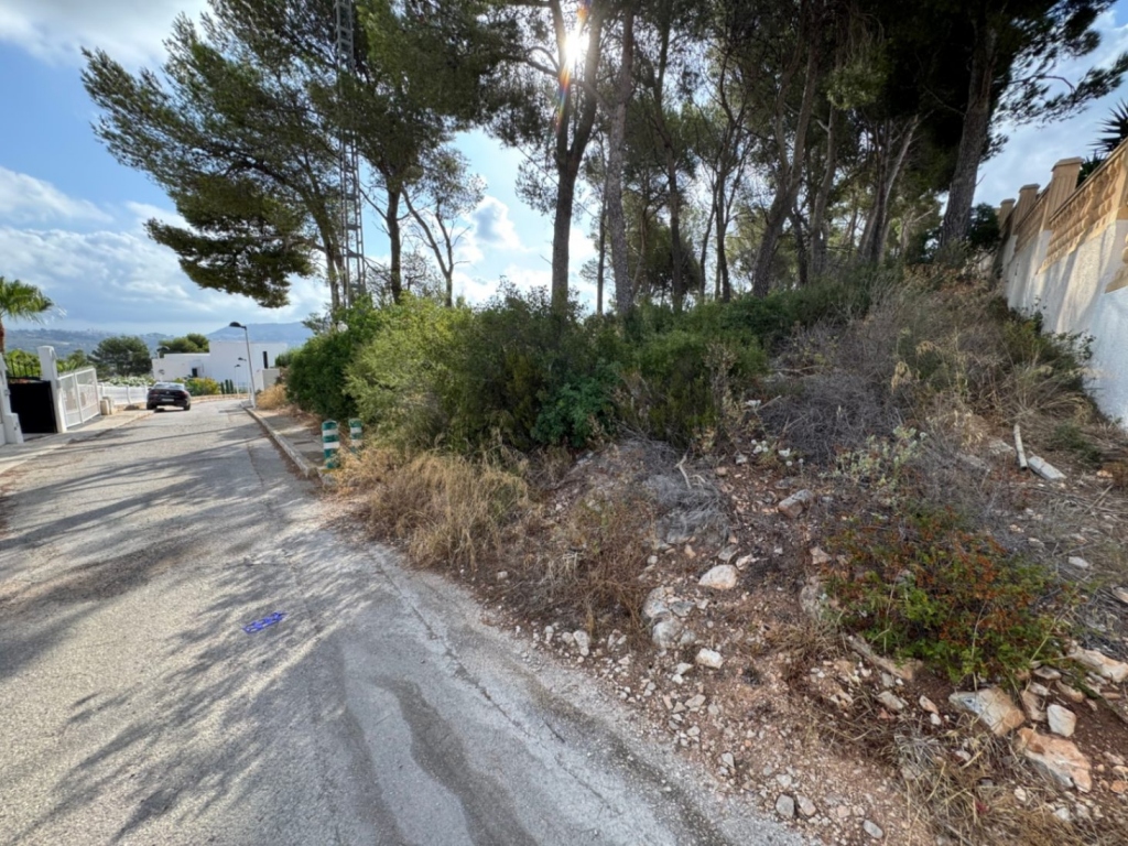 plot in Moraira