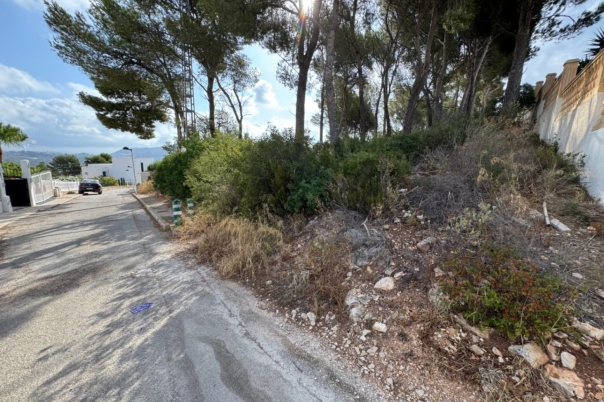 plot in Moraira