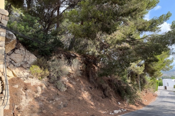 plot in Moraira