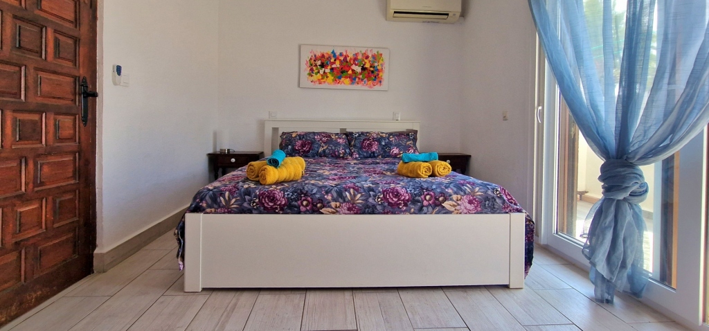3 bed town house in Denia