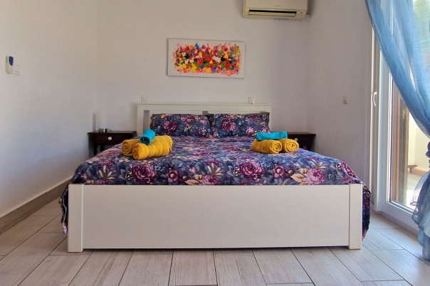 3 bed town house in Denia
