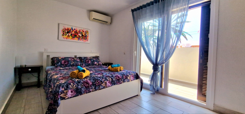 3 bed town house in Denia