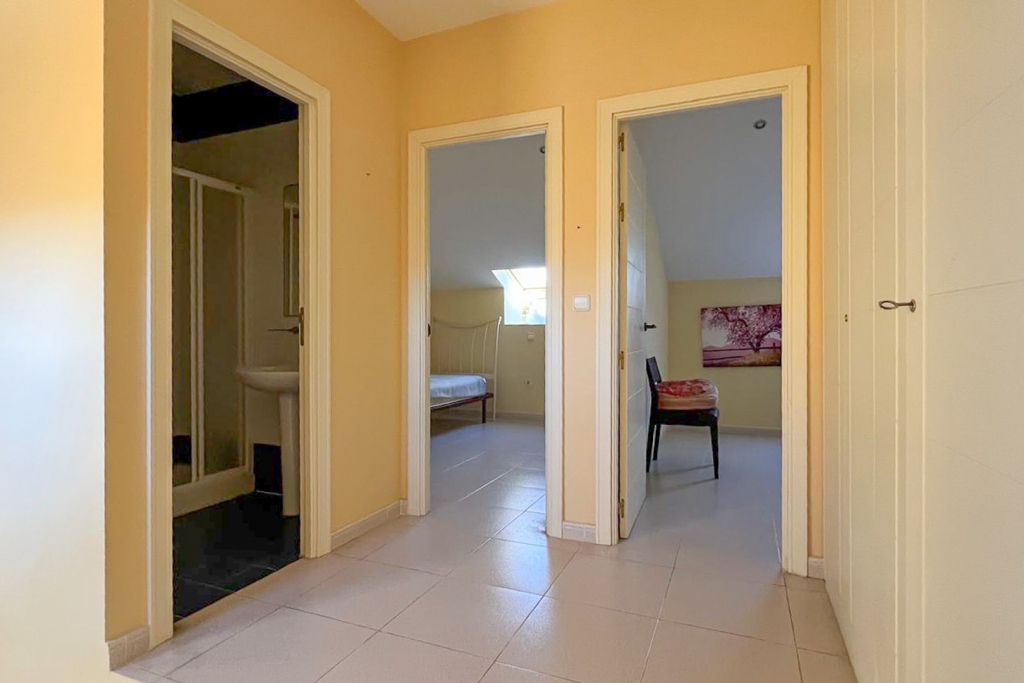 4 bed apartment in Denia