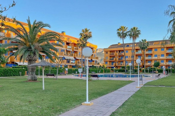 4 bed apartment in Denia