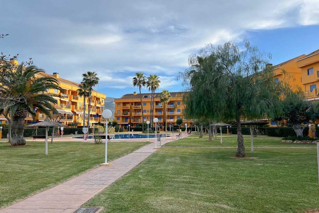 4 bed apartment in Denia