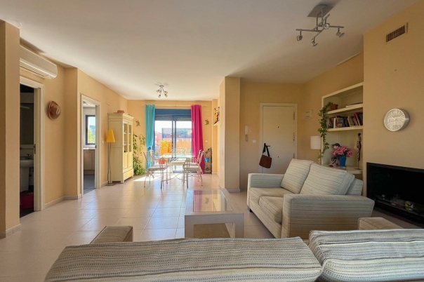4 bed apartment in Denia