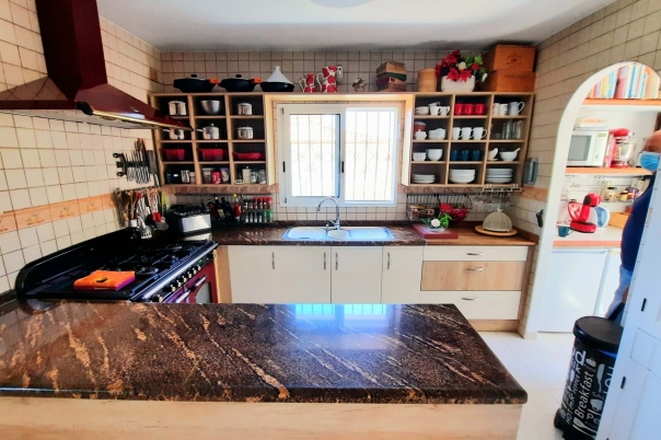 5 bed villa in Pedreguer