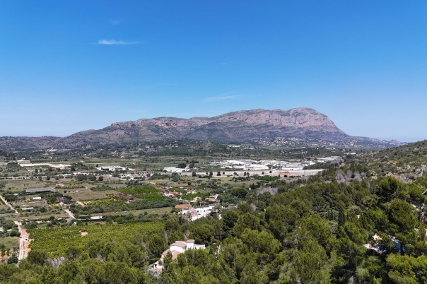 5 bed villa in Pedreguer